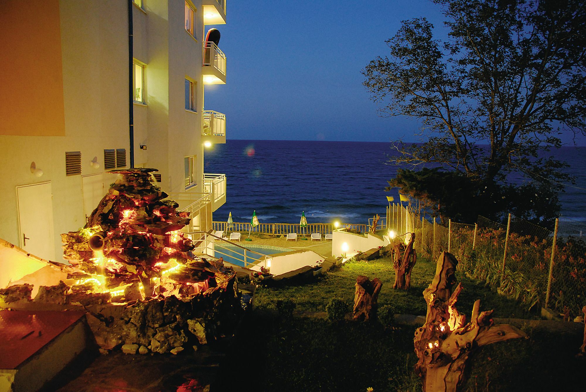 Paraiso Beach Hotel Obzor Exterior photo